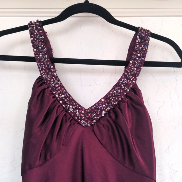 Plum Dress/Gown - Picture 3 of 7
